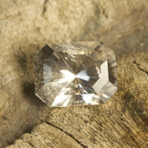 Radiant Emerald Colorless